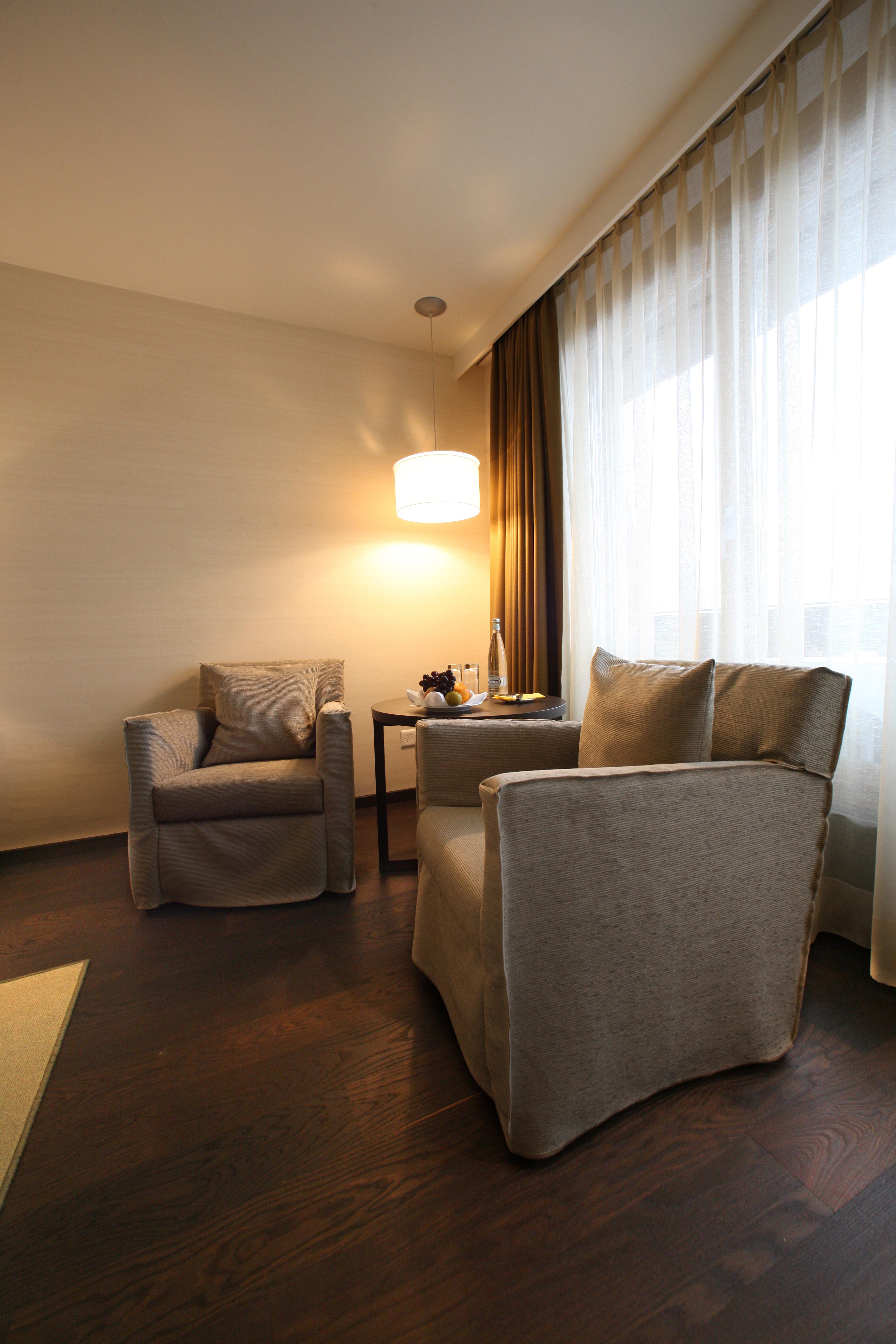 Bernerhof Swiss Quality Hotel Gstaad Ngoại thất bức ảnh